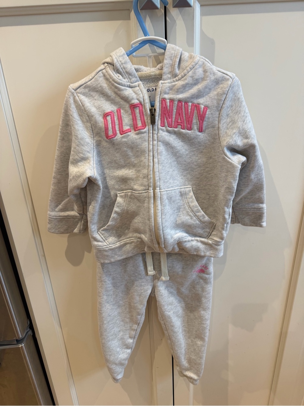 Old Navy 2t Gray Hoodie & Jogger Set with Pink Logo
